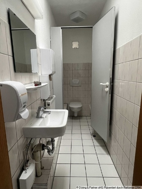 WC - 