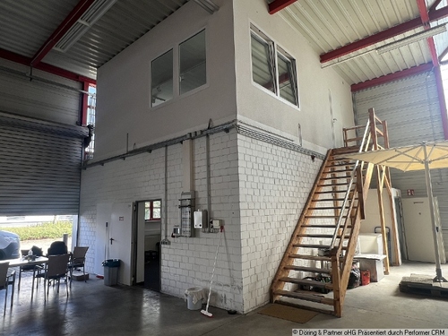 Zugang zum Büro - Halle in Gera zur Miete