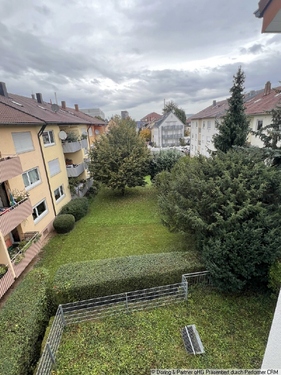 Blick vom Balkon-SZ - 2 Zimmer Etagenwohnung in Heilbronn