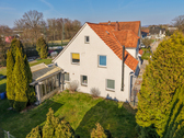 Drohnenbild Seitenansicht - 