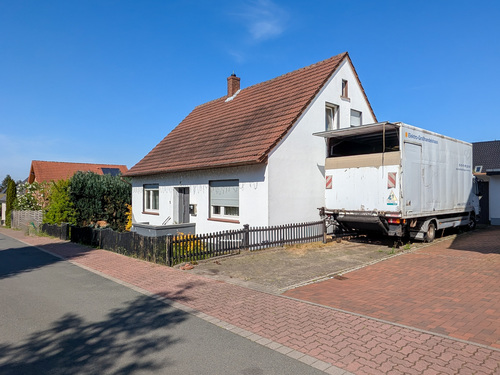 Straßenansicht - 6 Zimmer Einfamilienhaus in Löhne