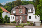 Außenansicht Straße - 7 Zimmer Einfamilienhaus zur Miete in Bad Oeynhausen