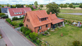 Drohnenbild SW - Wohngenuss mit Charme - gepflegtes Ein- bis Zweifamilienhaus mit Wintergarten