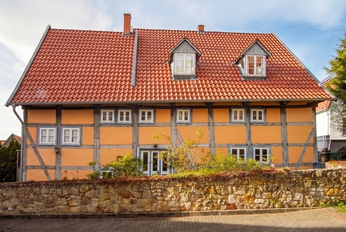Eingangsseite - Titel - Historisches Fachwerkensemble mit exklusiver Kernsanierung, Aufzug & ELW im Herzen der Kurstadt