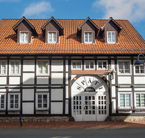 Top-Investment in Citylage – MFH mit Gewerbe in Massivbauweise mit attraktiver Fachwerkverblendung Top-Investment in Citylage – MFH mit Gewerbe in Massivbauweise mit attraktiver Fachwerkverblendung