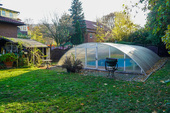 Gartenhaus und Pool - 