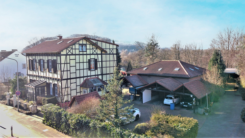 Blick auf MFH u. Bungalow - 5 Zimmer Bungalow zum Kaufen in Porta Westfalica
