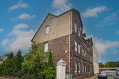 Aussenansicht Südwest - 7 Zimmer Mehrfamilienhaus, Wohnhaus in Peine