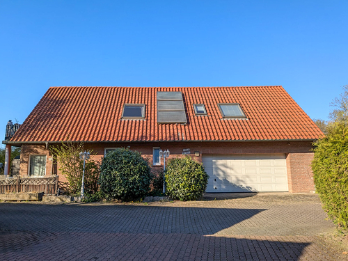 Hofansicht - Einfamilienhaus mit 104,00 m² in Porta Westfalica zum Kaufen