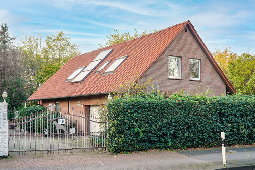 Straßenansicht - 4 Zimmer Einfamilienhaus zum Kaufen in Porta Westfalica