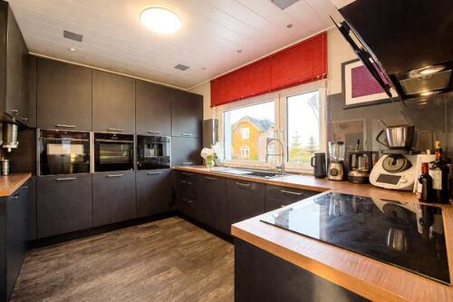 Moderne hochwertige Einbauküche - Einfamilienhaus mit 148,00 m&sup2; in Alveslohe zum Kaufen