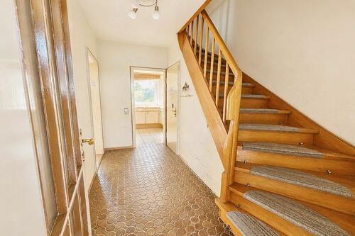 Helle Diele - 5 Zimmer Reihenmittelhaus in Henstedt-Ulzburg