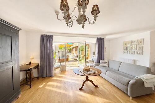 Blick auf die Terrasse - 