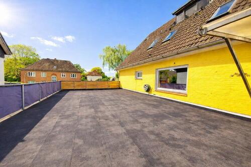 Hauptbild - 5 Zimmer Etagenwohnung zum Kaufen in Hohenlockstedt