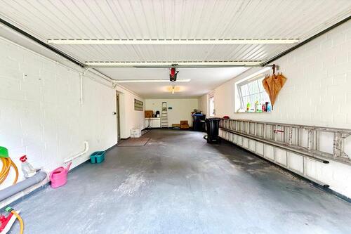 Geräumige Tiefgarage - 