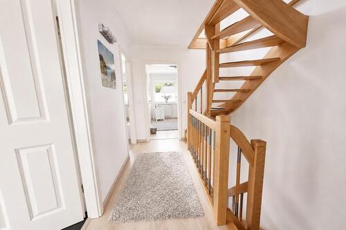 Heller Flur im OG - 