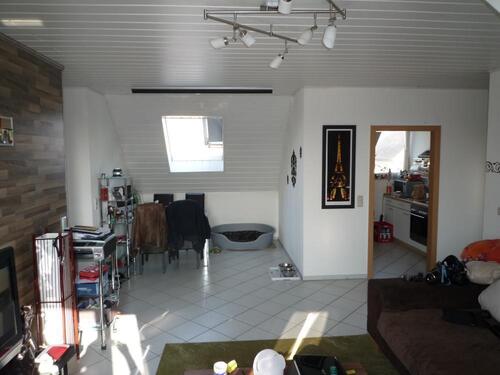 Foto - 3 Zimmer Dachgeschoßwohnung zur Miete in Pfungstadt / Eschollbrücken