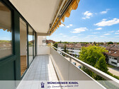 Aussicht vom Balkon - ***Sonne, Weitblick, Wohngefühl: 2-Zimmer-Wohnung mit Süd-Balkon in Unterhaching***