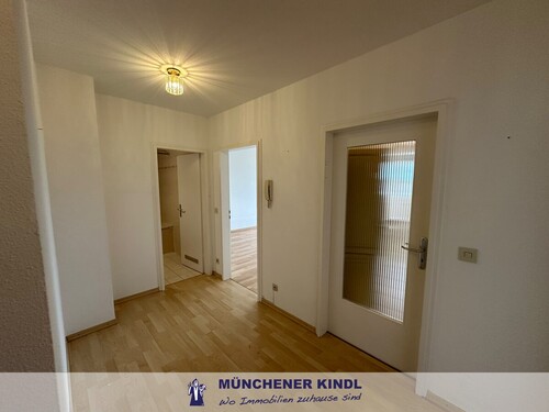 Flur - 2 Zimmer Etagenwohnung in Unterhaching