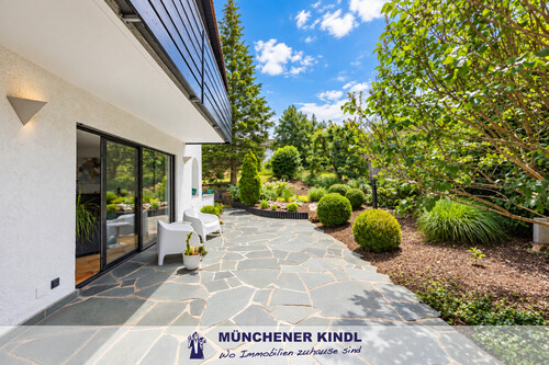 Terrasse - 9 Zimmer 1- Zimmerwohnung in Otterfing