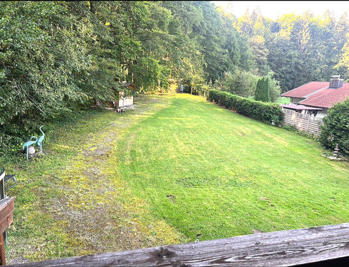 Aussicht in den Garten - 6 Zimmer Einfamilienhaus zum Kaufen in Waakirchen