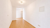 Diele - Erdgeschoßwohnung mit 80,15 m&sup2; in Karlsfeld zum Kaufen
