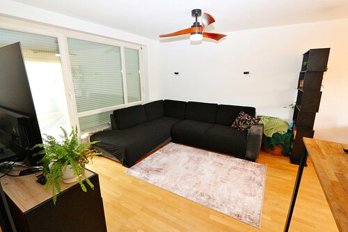 Wohnzimmer - Etagenwohnung mit 91,00 m² in München zum Kaufen