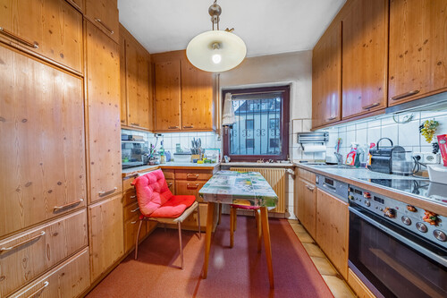 Küche Erdgeschoss - 6 Zimmer Zweifamilienhaus zum Kaufen in München