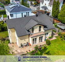 RUHIGES WOHNEN IN BESTER LAGE – MODERNES EINFAMILIENHAUS MIT SONNIGEM GARTEN - Gräfelfing