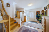 Diele - Einfamilienhaus mit 155,50 m&sup2; in Gräfelfing zum Kaufen