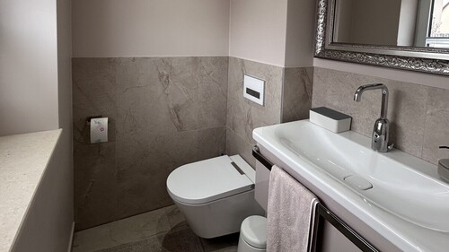 Gäste WC - Einfamilienhaus mit 150,00 m&sup2; in Aichach zum Kaufen