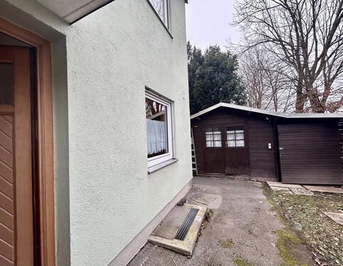 Gartenhütte - 6 Zimmer Doppelhaushälfte in Fürstenfeldbruck