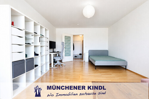 Schlafzimmer - 3 Zimmer Etagenwohnung zum Kaufen in München