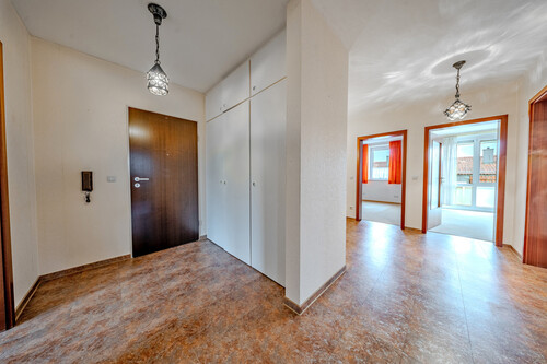 Eingang (5,02 m²) - 4 Zimmer Etagenwohnung in München