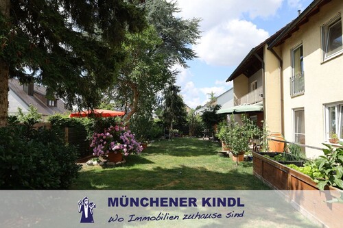 Ansicht3 - ***Großzügiges 2-Familienhaus in Toplage von FFB – Viel Platz für Familie, Arbeiten & mehr!***