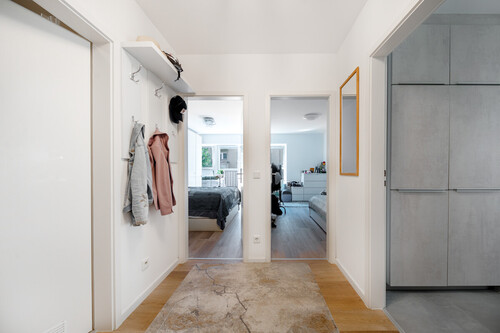 Flur - Etagenwohnung mit 67,03 m&sup2; in München zum Kaufen