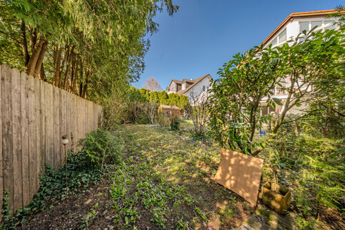 Garten - Etagenwohnung mit 60,88 m² in München zum Kaufen