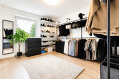 Ankleidezimmer - 4 Zimmer Etagenwohnung in München