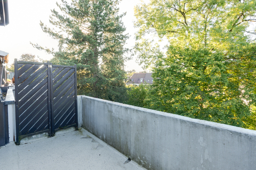 Zweiter Balkon mit Blick auf den Innenhof - 