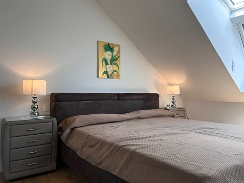 Schlafzimmer - Dachgeschoßwohnung mit 60,00 m² in Karlsfeld zum Kaufen