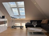 Wohnzimmer - 2 Zimmer Dachgeschoßwohnung in Karlsfeld
