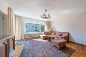 Wohnzimmer - 4 Zimmer Etagenwohnung in München