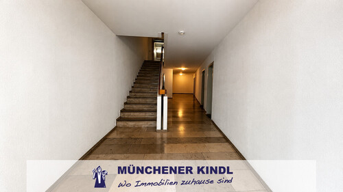 Treppenhaus 2 - Etagenwohnung mit 41,00 m&sup2; in München zum Kaufen