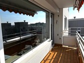 Balkon - Gut geschnittene 2 Zi Wohnung mit Weitblick