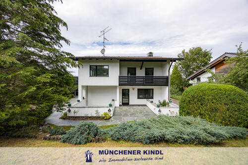 Ansicht Süd - Repräsentatives Mehrgenerationenhaus auf ca. 851 m² Grundstück
