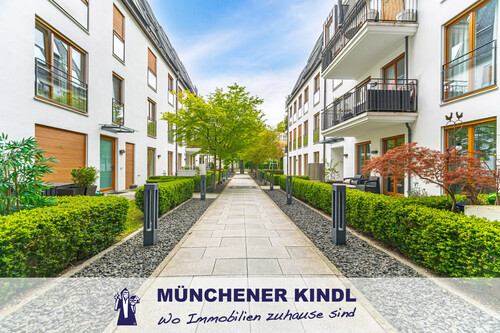 Innenhof - • Möblierte 2-Zi.-Wohnung im Innenhof mit Concierge & Fitnessraum - befristet 6 bis 12 Monate •