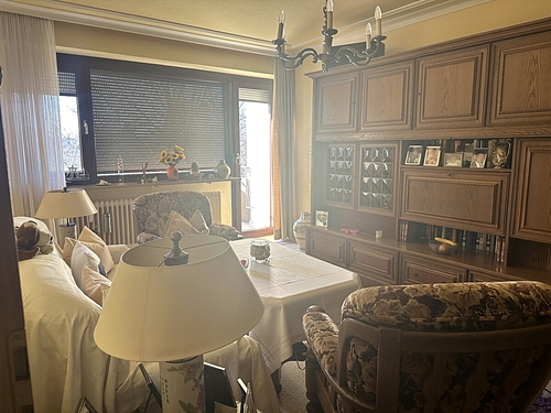 Wohnzimmer - Etagenwohnung mit 70,00 m&sup2; in München zum Kaufen