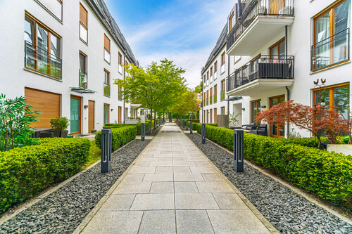 Innenhof - 2 Zimmer Etagenwohnung zum Kaufen in München