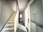 Diele - 3 Zimmer Doppelhaushälfte zum Kaufen in München