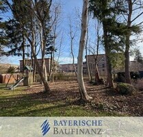 • CHARMANTES BAUGRUNDSTÜCK FÜR IHR EINFAMILIENHAUS • BEGEHRTE SÜD-LAGE IN MÜNCHEN-OBERMENZING •